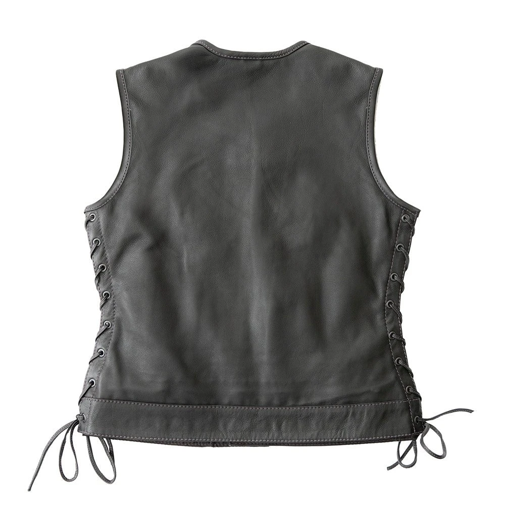 The Royal Women's Club-style Leather Vest - Limited Edition - Image 2