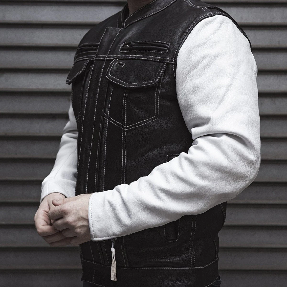 Vincent Men's Cafe Style Leather Jacket - Image 9